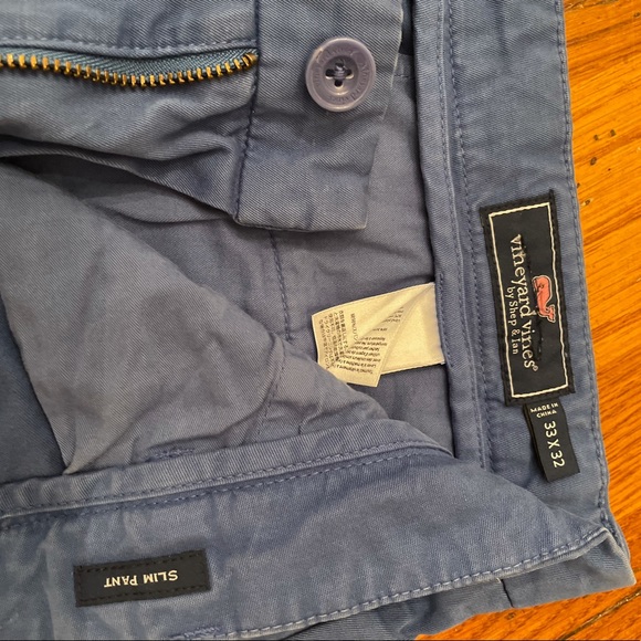 33/32 Vineyard Vines Slim Fit Stretch Chinos (worn once) - Picture 2 of 3